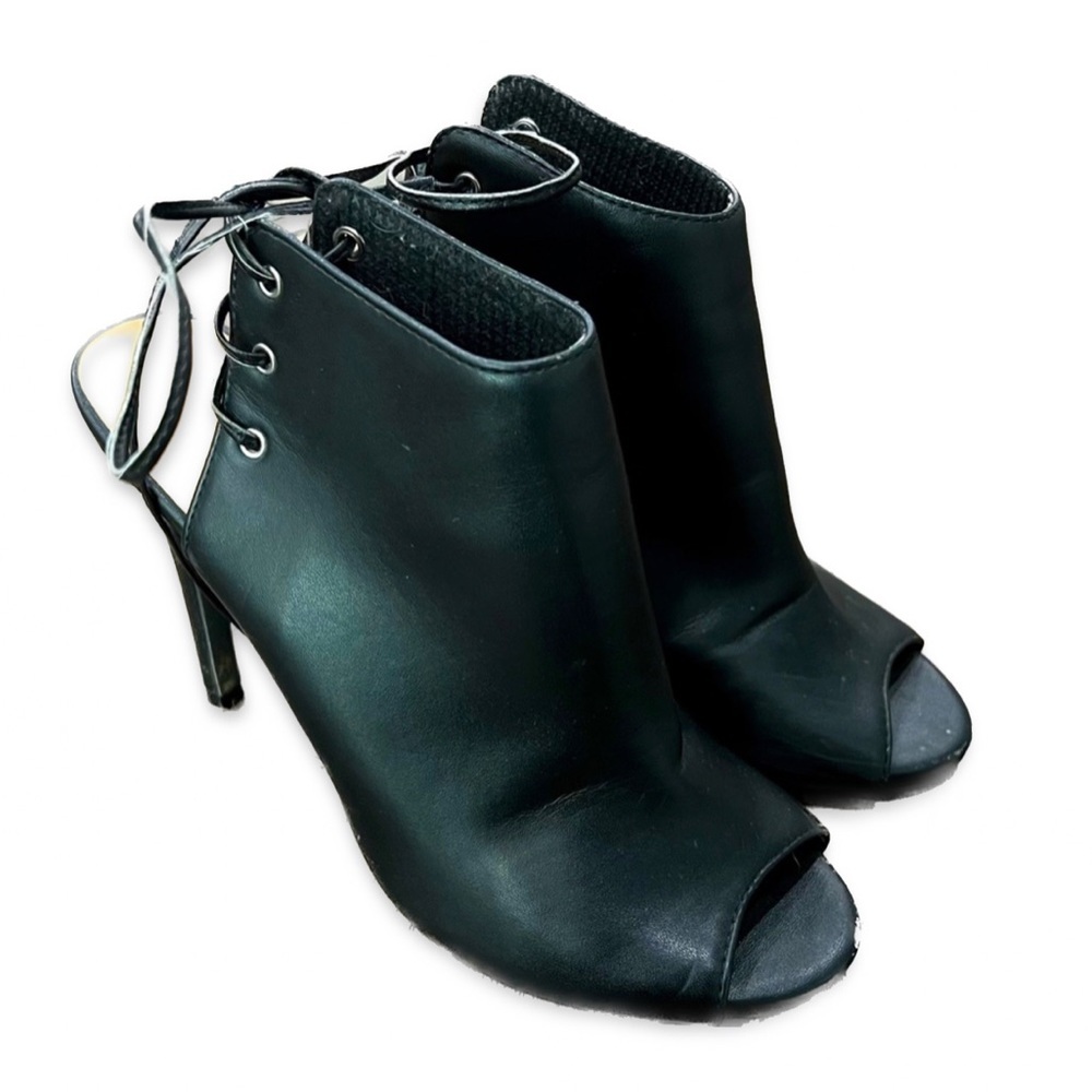 Wild Diva Size 7 Peep Toe Heels with Tie Ups